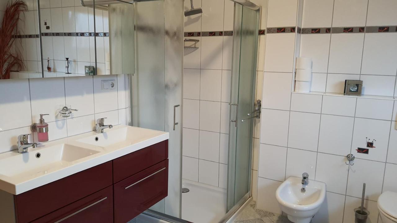 Nettes 2- Zimmer Apartment Sehnde Eksteriør bilde